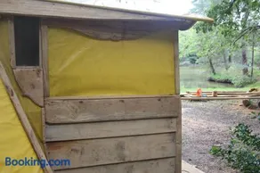 air naturel de camping moulin de malesse Tipi - Image 1