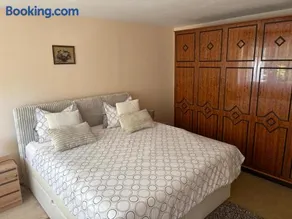Ante Apartment - Image 2