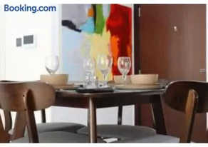 Chic 1BR Oasis - Modern City Haven - Image 4
