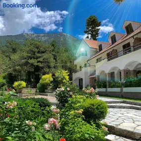 Hotel Alpin Llogara - Image 2