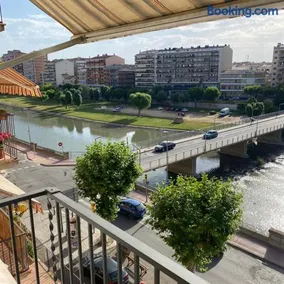 Apartamento completamente reformado en el casco antiguo con vistas al rio - Image 5
