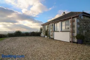 Valley View - Image 1