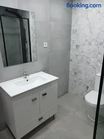 Oporto Sea Rooms - Image 2