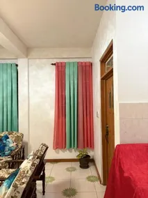 The LAST Resort Apartment - Image 3