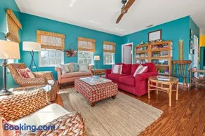 The Sand Euro - 4BR, 3Full & 1Half BA in Historic Summer Haven near beaches and Matanzas Inlet - Image 3