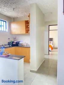 Lucky House 1br with Netflix Wifi - Image 3