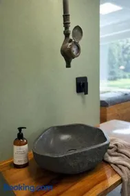 Modernes SPA Studio im Herzen von Gehrden - Image 3
