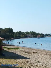 IZEΛA Hotel - Image 3