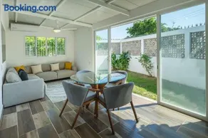 Casita Walk to Surf and Town - Image 1