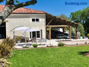 Gîte avec piscine au cœur de la campagne - Image 2