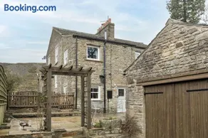 Mae Cottage - Image 5