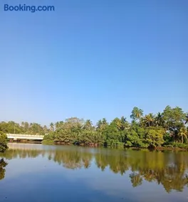 River Side Holiday Inn - Image 2