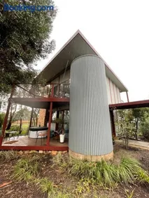 The Treehouse at Sellicks Hill - Image 4