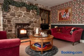Luxury 3 Bedroom Cottage - Sleeps 6 - Image 2