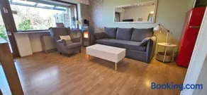 Ferienhaus am Knoten T12 - Terrasse mit Grill und Talblick, Haustier Willkommen Reihenhaus - Image 3