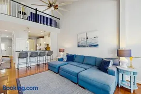 Bayside Resort 11282 Signature Blvd - Image 3