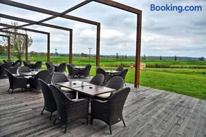 Hotel Golf Jezera - Image 1