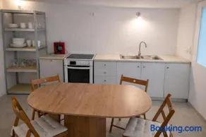 Angelos House - Image 3