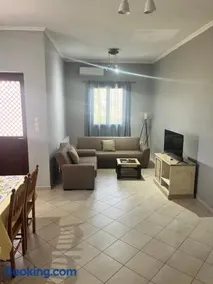 Kampos Apartment - Image 2