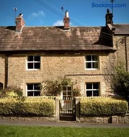 Orchard Cottage - Image 1