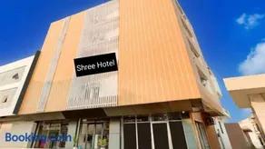 Shree Hotel - Image 2