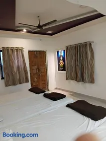 Ashokanand Bhakt Niwas - Image 1
