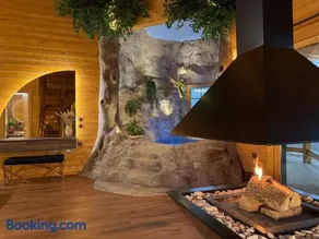 Cave Chalet - Waterfall Chalet - Image 1