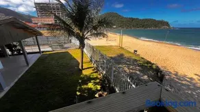 Casa em Itapema pé na areia, de frente ao mar - Image 5