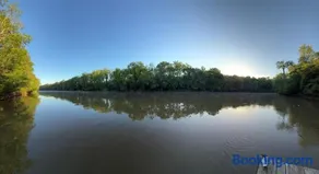 River Bungalow - Image 3