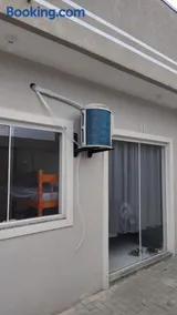 Casa com 2 Quartos, ar condicionado, cozinha e lavanderia completa, até 2 carros - Image 3