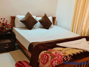 Suryas Home Stay - Image 3