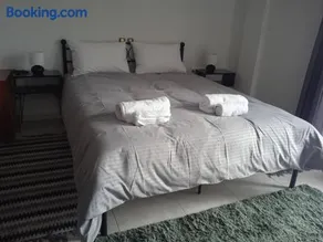 Maria's Apartment - Image 5