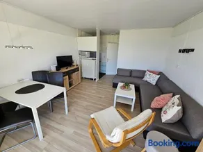 Bellevue B4 - Image 2