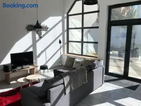 Loft 2 personnes Climatisé parking privé jardin - Image 2