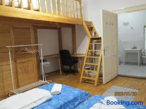 Lavender Apartment near Puskás stádium & Heroes' square - Image 2