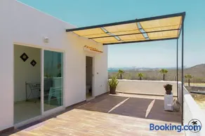 House, Beach and Pool! - Image 3