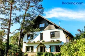 Villa Kakelbont Borgloon - Image 1