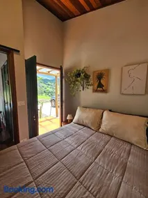 Aura dos Ipês - Chalé nas Montanhas de Gonçalves - Image 4