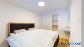 Chalet de lOurs AUTHENTIC Etage Penthes 14 pers - Image 2
