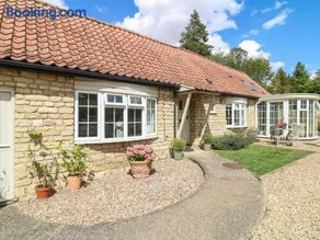 Wheelwrights Cottage - Image 2