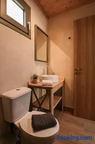 Little escape - Image 1