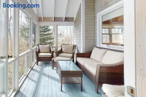 Oceanfront retreat with sunrise views, screened porch, & deck - Image 5