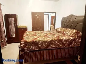 Cozy Chateau - Image 4