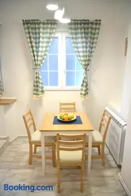 Saramala Apartment - Image 2