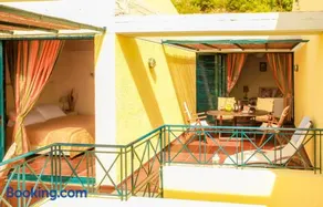 Manto On The Beach Apartments - Image 5