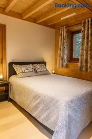 Chaleureux appartement dans maison avec terrasse et cadre naturel - Image 3