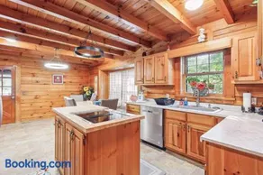 Cabin Bliss - Just 1 Mile from Lake Lanier - Image 2