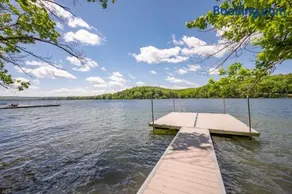 Kiss the Lake by Railey Vacations - Image 1