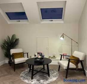Attic Room in Citywest - Image 1