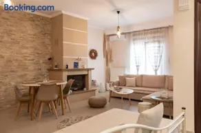 Arya Guesthouse - Image 1